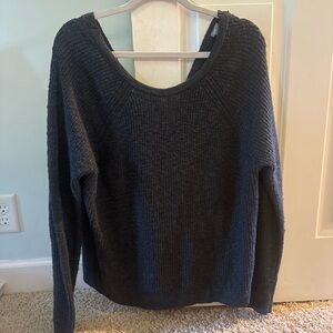 Women’s Sweater in Dark Gray with twist detail in back